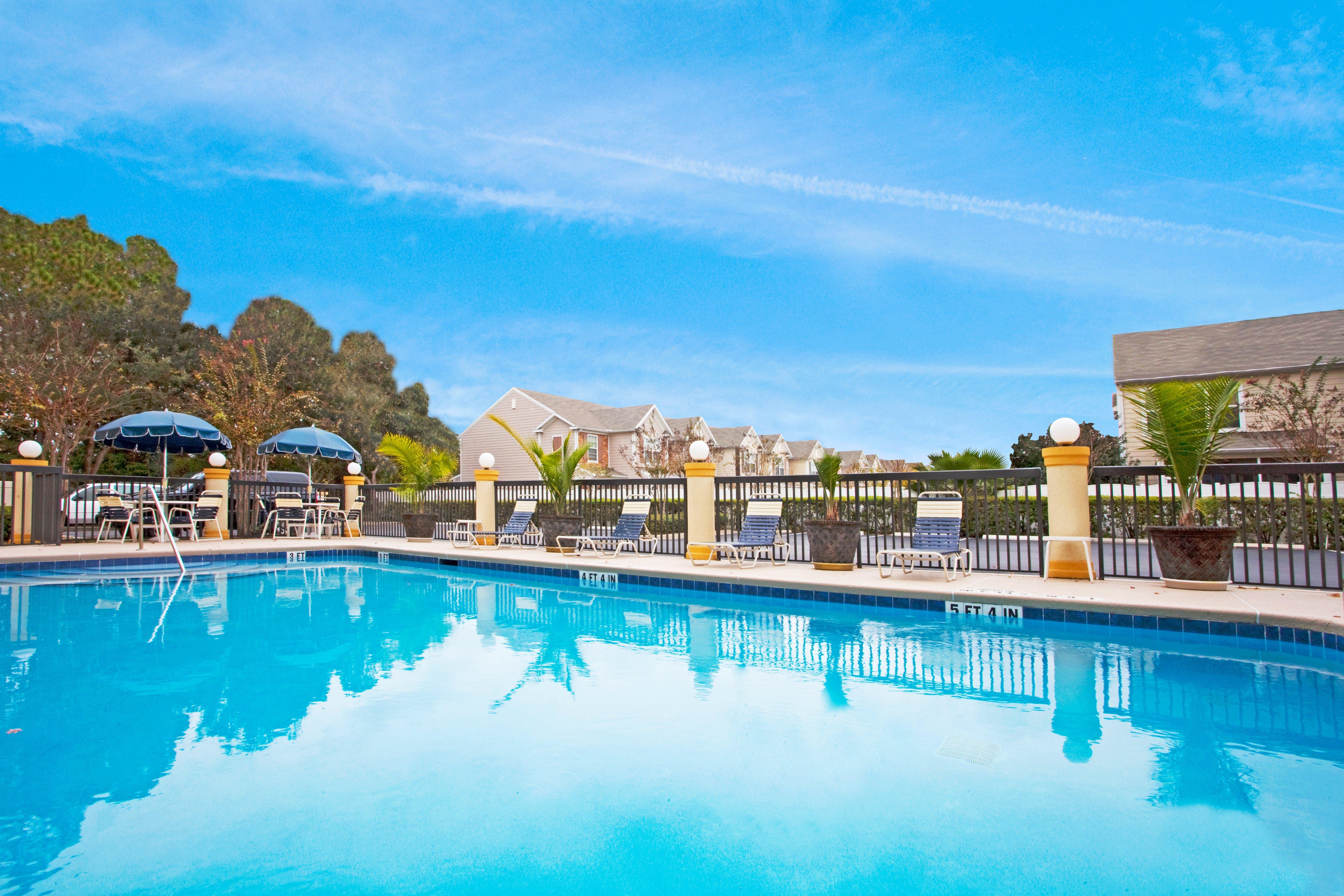 Holiday Inn Express Hotel & Suites Jacksonville-South By Ihg מראה חיצוני תמונה