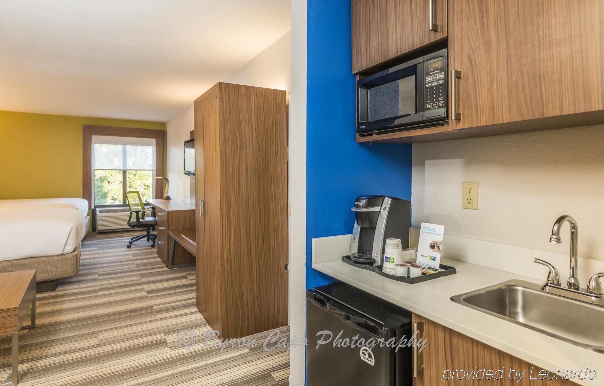 Holiday Inn Express Hotel & Suites Jacksonville-South By Ihg מראה חיצוני תמונה